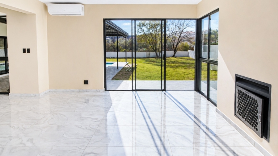 5 Bedroom Property for Sale in Meerhof North West